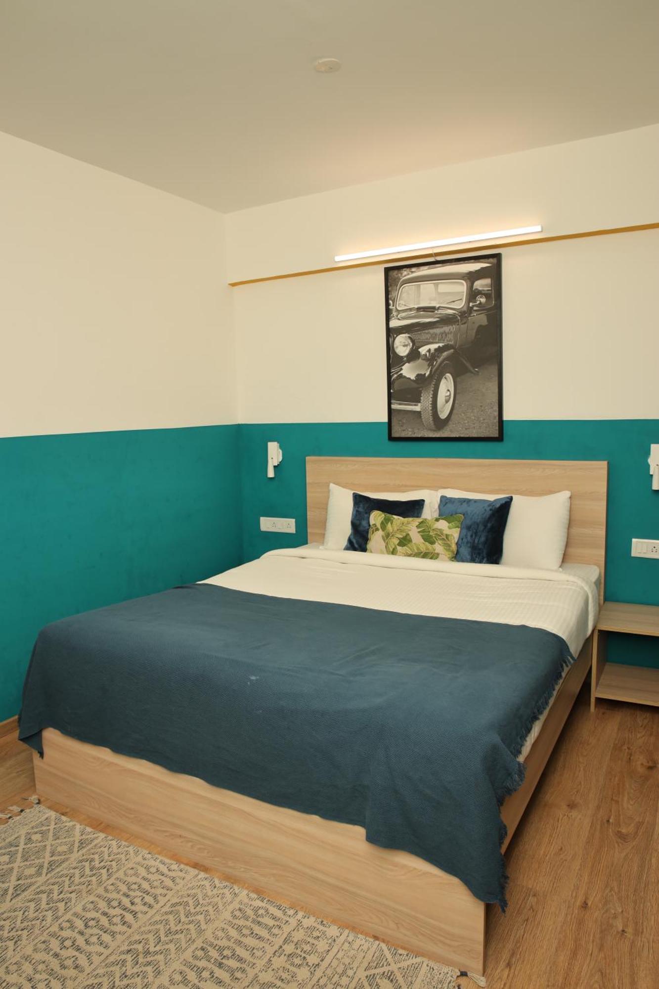Olive Hotel Indiranagar By Embassy Group Бангалор Номер фото